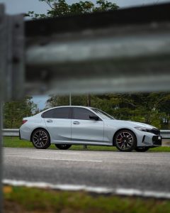 สเกิร์ตข้าง Carbon Fiber BMW 3 Series G20 330i M340i ทรง TAKD Ver.1 ปี 2019-ON