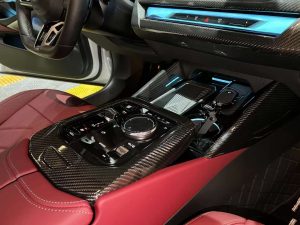 ชุดแต่งภายใน Carbon Fiber BMW 530 540 i5 e/x Drive40 M60 G60 G61 ทรง TAKD (Center Console Trim Cover)
