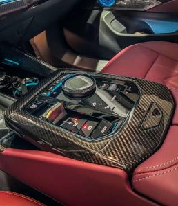 ชุดแต่งภายใน Carbon Fiber BMW 530 540 i5 e/x Drive40 M60 G60 G61 ทรง TAKD (Box Glove Compartment Lid Cover)