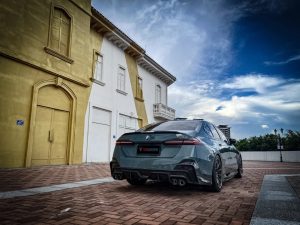 ดิฟฟิวเซอร์ Carbon Fiber BMW 5 Series 530 540 G60 G61 ทรง TAKD V1
