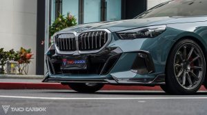 ลิ้นหน้า Carbon Fiber BMW 5 Series 530 540 i5 e/x Drive40 M60 G60 G61 ทรง TAKD V1
