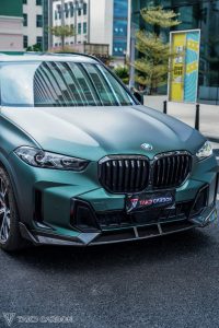 ลิ้นหน้า Carbon Fiber BMW X5 s/x Drive 40i xDrive 50e M60i G05 LCI ทรง TAKD Dry Carbon ปี 2024-ON