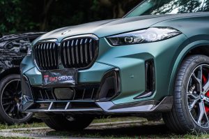 ลิ้นหน้า Carbon Fiber BMW X5 s/x Drive 40i xDrive 50e M60i G05 LCI ทรง TAKD Dry Carbon ปี 2024-ON