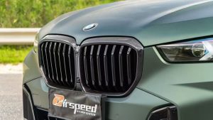 กระจังหน้า Carbon Fiber BMW X5 M60i 50e s/x Drive 40i/xDrive G05 LCI ทรง TAKD