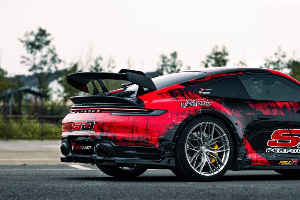 ดิฟฟิวเซอร์ Carbon Fiber Porsche 911 992.1 Carrera Base/S/T/4/4S/Targa 4/4S ทรง TAKD V1 (V1 Lower Rear Diffuser Extension)