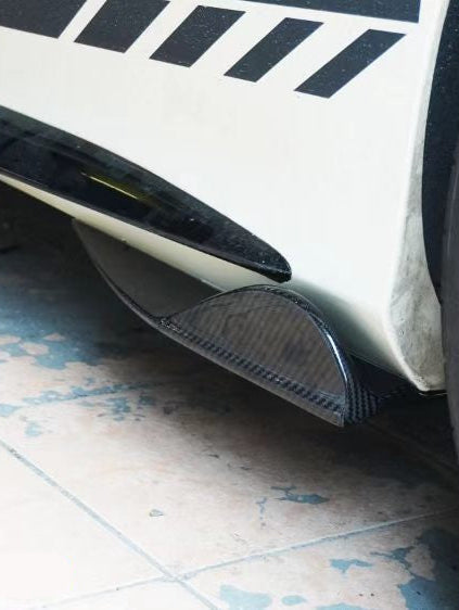 สเกิร์ตข้าง Carbon Fiber Mercedes Benz C-Class C63S C63 C43 AMG C400 C300 W205 Sedan Coupe Convertible ทรง TAKD V2 Dry Carbon ปี 2015-2021