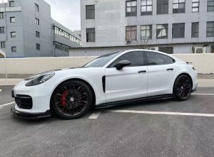 ลิ้นหน้า Carbon Fiber Porsche Panamera 971.1 971.2 GTS ทรง TAKD V2 Dry Carbon ปี 2017-2023
