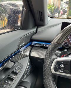ชุดแต่งภายใน Carbon Fiber BMW 530 540 i5 e/x Drive40 M60 G60 G61 ทรง TAKD (Dashboard Panel Trim Cover)