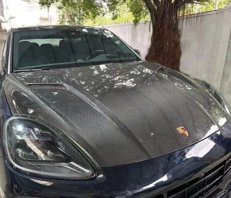前引擎盖 Carbon Fiber Porsche Cayenne Base/S/GTS/Turbo/Turbo S/Turbo GT 9Y0 9Y3 Double-sided 款式 TAKD