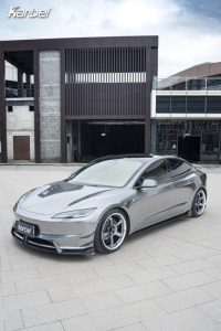 ลิ้นหน้า Carbon Fiber Tesla Model 3 Highland ทรง Karbel Dry Carbon ปี 2024-ON