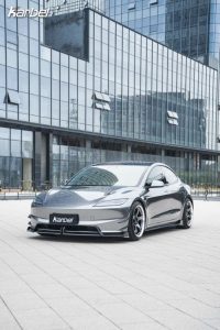 ลิ้นหน้า Carbon Fiber Tesla Model 3 Highland ทรง Karbel Dry Carbon ปี 2024-ON
