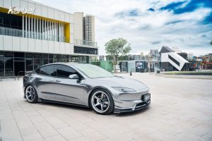 สเกิร์ตข้าง Carbon Fiber Tesla Model 3 Highland / P ทรง Karbel Dry Carbon ปี 2024-ON