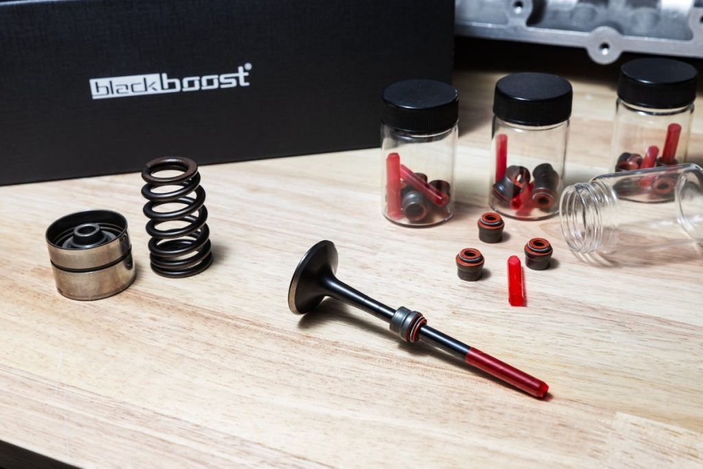 ชิ้นส่วนเครื่องยนต์ Engine Double Valve Stem Seals – 4 Cylinder BlackBoost