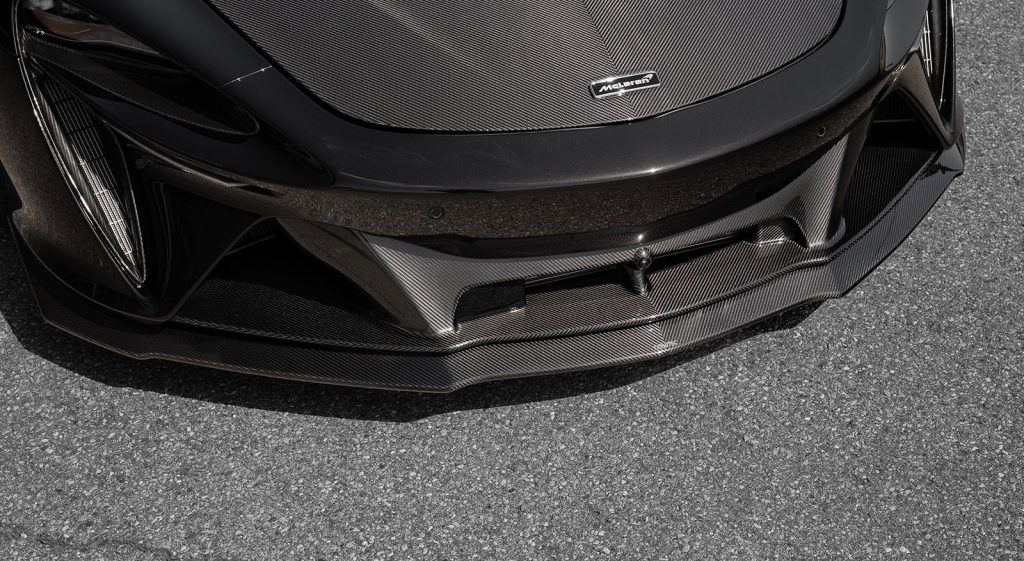 ลิ้นหน้า McLaren Artura Novitec