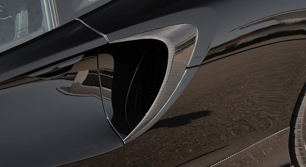 ช่องดักลม McLaren Artura Novitec