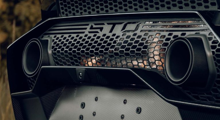 exhaust tips Lamborghini Huracan STO Novitec