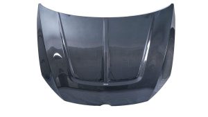 ฝากระโปรงหน้า Carbon Fiber Volkswagen Golf/GTI/Golf R MK7.5 MK7 ทรง Karbel