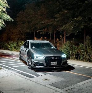 ซุ้มล้อ-แก้มข้าง Carbon Fiber Audi S4 A4 B9 S4 A4 B9.5 ทรง Karbel ปี 2017-2019