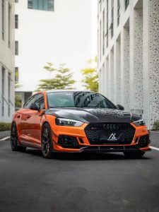 ลิ้นหน้า Carbon Fiber Audi RS5 B9 ทรง Karbel ปี 2017-2019
