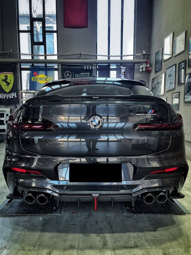 扩散器 Carbon Fiber BMW X4M X4MC F98 Pre-LCI 款式 Karbel