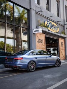 สปอยเลอร์ Carbon Fiber Audi S4 A4 B9 / B9.5 Sedan ทรง Karbel V2 Dry Carbon