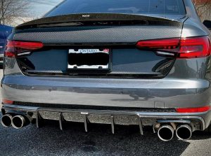 ฝากระโปรงท้าย Carbon Fiber Audi S4 A4 B9 B9.5 ทรง Karbel ปี 2017-ON