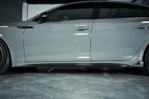 สเกิร์ตข้าง Carbon Fiber Audi S5 A5 B9.5 ทรง Karbel Dry Carbon ปี 2020-2025 (Side Skirts)