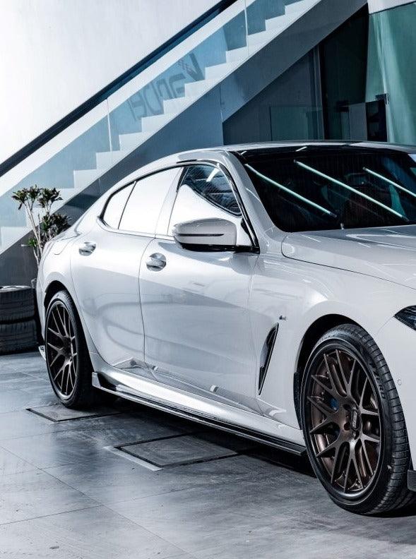 สเกิร์ตข้าง Carbon Fiber BMW 8 Series M850 840 G16 ทรง Karbel
