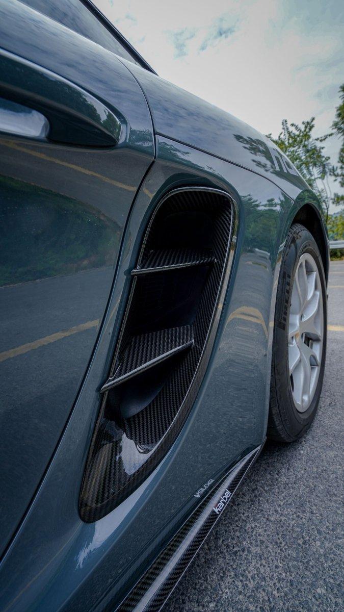 ชิ้นตกแต่งคาร์บอน Carbon Fiber Porsche 718 Cayman / Boxster / GTS ทรง Karbel ปี 2017-2025 (Side Vents)