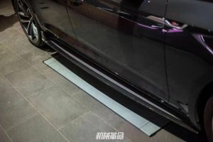 สเกิร์ตข้าง Carbon Fiber Audi RS5 S5 A5 B9 ทรง Karbel ปี 2017-2019