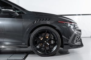 ซุ้มล้อ-แก้มข้าง Carbon Fiber Volkswagen GTI MK8 MK8.5 ทรง Karbel