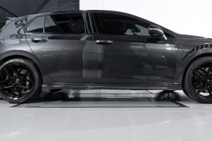 ซุ้มล้อ-แก้มข้าง Carbon Fiber Volkswagen GTI MK8 MK8.5 ทรง Karbel