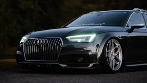 ลิ้นหน้า Carbon Fiber Audi A4 Allroad B9 ทรง Karbel ปี 2017-2019