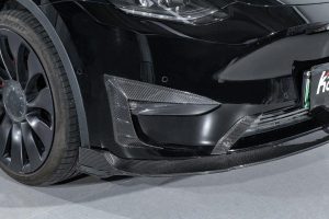 ลิ้นหน้า Carbon Fiber Tesla Model Y / Performance ทรง Karbel