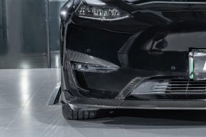 ลิ้นหน้า Carbon Fiber Tesla Model Y / Performance ทรง Karbel