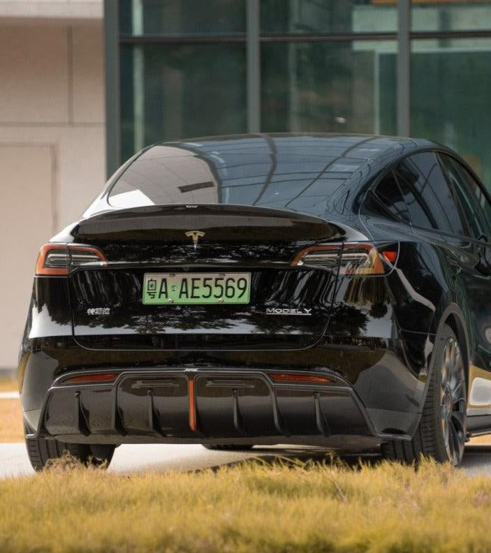 ดิฟฟิวเซอร์ Carbon Fiber Tesla Model Y / Performance ทรง Karbel