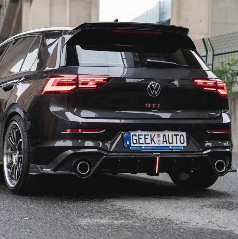 ดิฟฟิวเซอร์ Carbon Fiber Volkswagen GTI MK8 ทรง Karbel