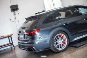 สปอยเลอร์หลังคา Carbon Fiber Audi A4 Allroad B9 B9.5 ทรง Karbel ปี 2017-ON