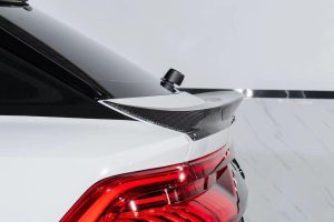 สปอยเลอร์หลังคา Carbon Fiber Audi SQ8 Q8 ทรง Karbel ปี 2019-ON
