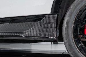 สเกิร์ตข้าง Carbon Fiber Audi SQ8 Q8 ทรง Karbel ปี 2019-ON