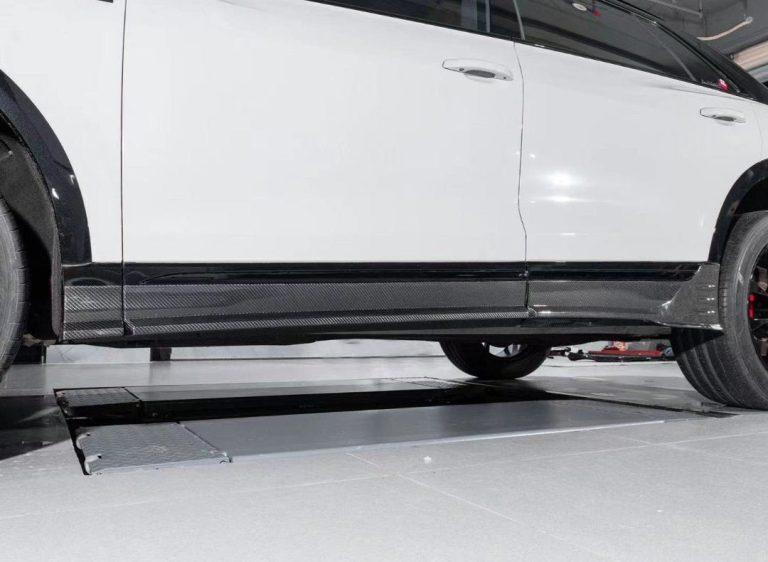 Side Skirts Carbon Fiber Audi SQ8 Q8 style Karbel year 2019-ON