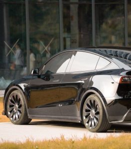 สเกิร์ตข้าง Carbon Fiber Tesla Model Y / Performance ทรง Karbel