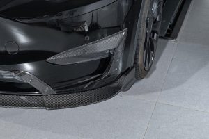 ชิ้นตกแต่งคาร์บอน Carbon Fiber Tesla Model Y / Performance ทรง Karbel
