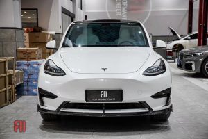 ชิ้นตกแต่งคาร์บอน Carbon Fiber Tesla Model Y / Performance ทรง Karbel