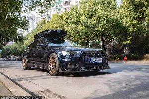 ลิ้นหน้า Carbon Fiber Audi A6 Allroad C8 ทรง Karbel V2 ปี 2020-ON