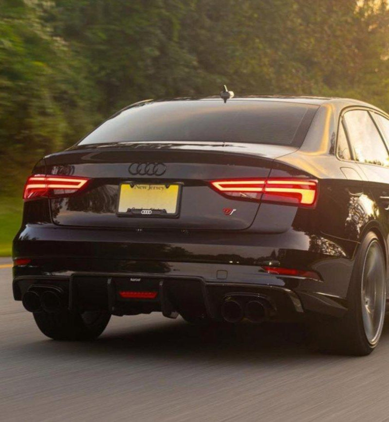 ดิฟฟิวเซอร์ Carbon Fiber Audi S3 A3 S-line 8.5V Sedan ทรง Karbel V2 S-Line ปี 2017-2020