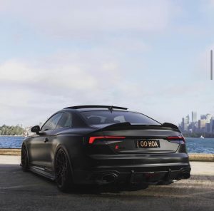 ดิฟฟิวเซอร์ Carbon Fiber Audi RS5 B9 ทรง Karbel ปี 2017-2019