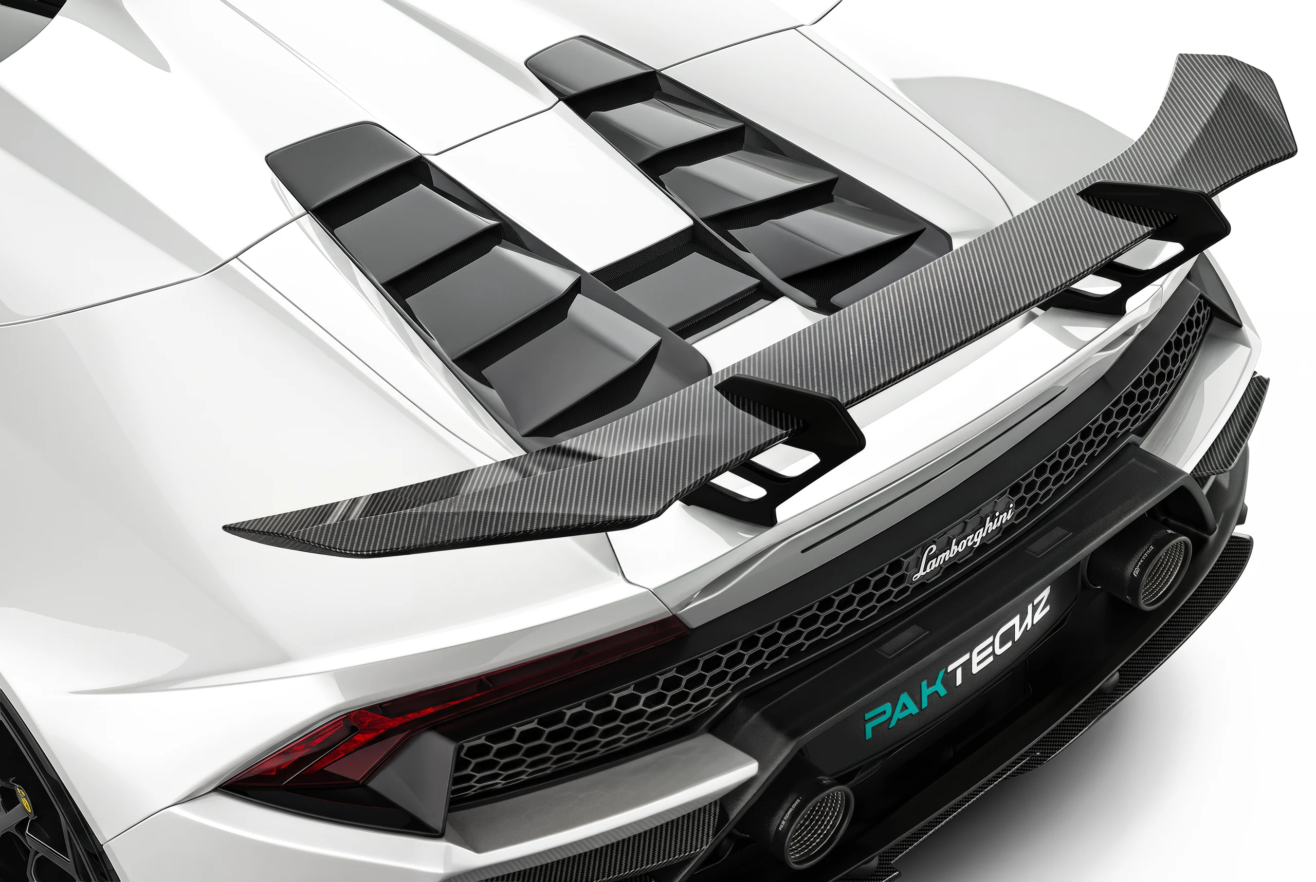 รายละเอียดงานคาร์บอนไฟเบอร์ PAKTECHZ บน Lamborghini Huracan EVO