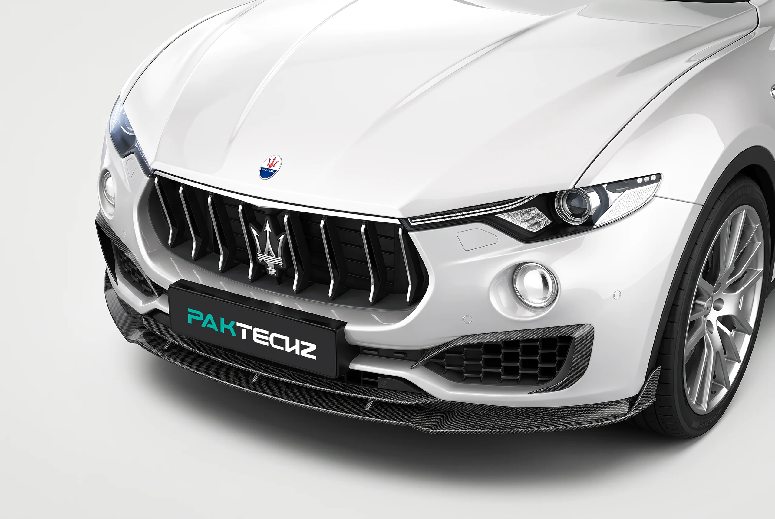 ชุดแต่งคาร์บอนไฟเบอร์รอบคัน PAKTECHZ สำหรับ Maserati Levante