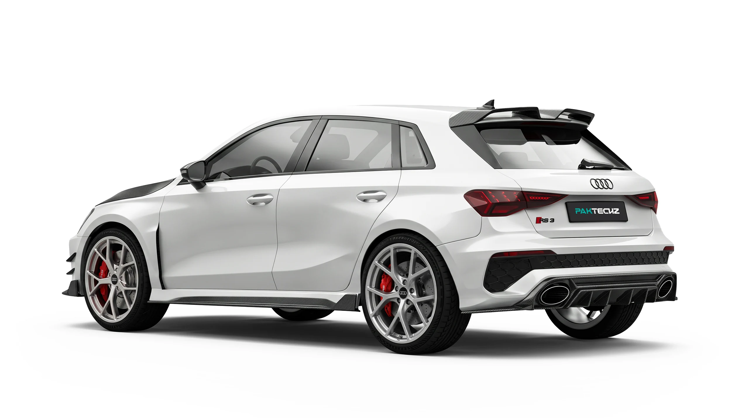 Audi RS3 8Y มุมท้ายเฉียง ติดตั้งชุดแต่งคาร์บอนไฟเบอร์ PAKTECHZ